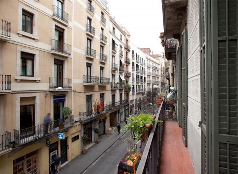 Rent Top Apartments Las Ramblas Barselona Dış mekan fotoğraf