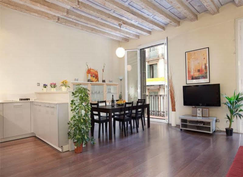 Rent Top Apartments Las Ramblas Barselona Dış mekan fotoğraf